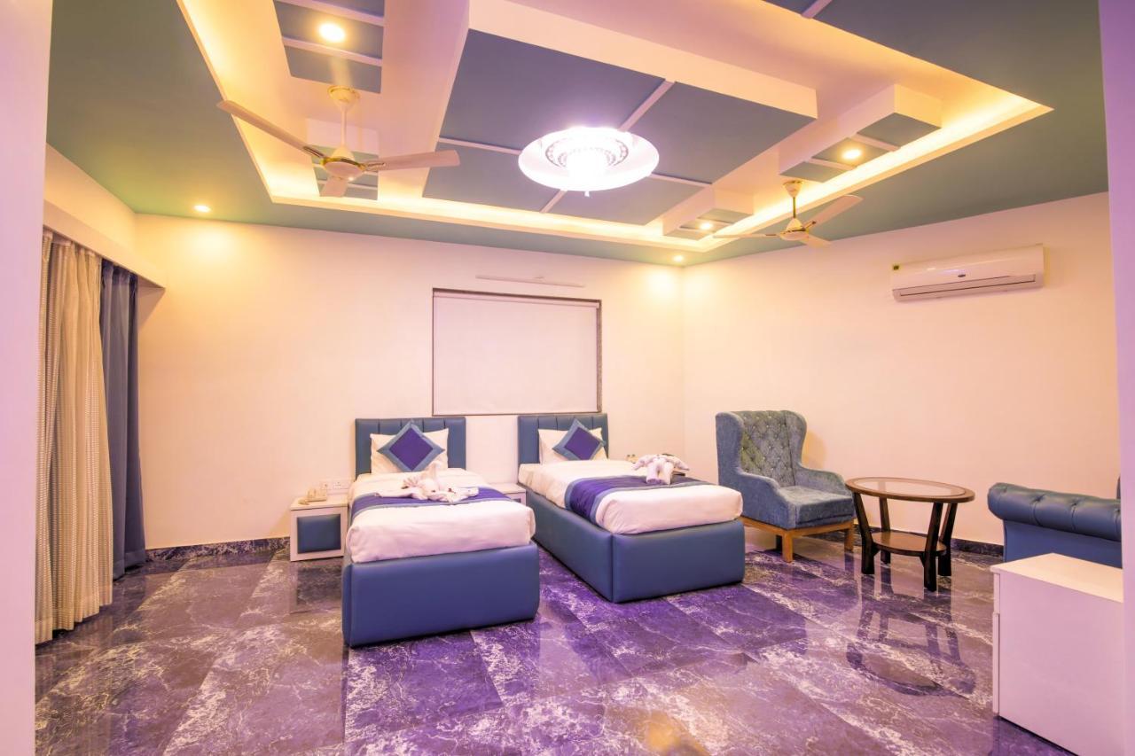 Twin Towers Bed & Breakfast Greater Noida Dış mekan fotoğraf