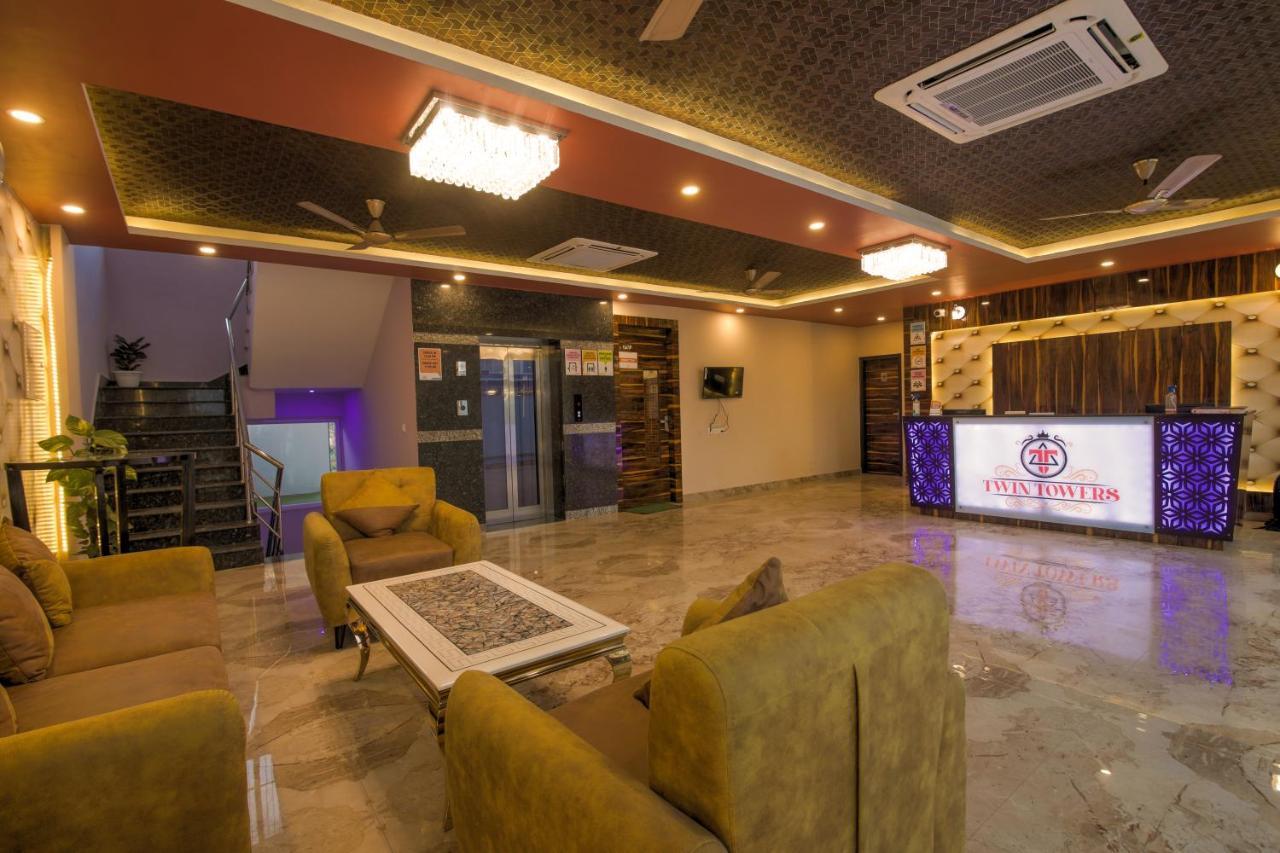 Twin Towers Bed & Breakfast Greater Noida Dış mekan fotoğraf