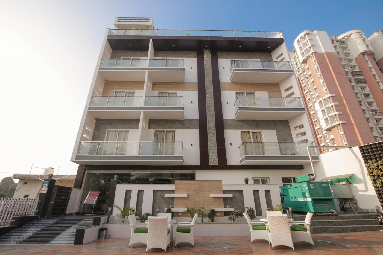 Twin Towers Bed & Breakfast Greater Noida Dış mekan fotoğraf