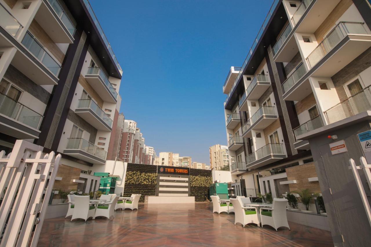 Twin Towers Bed & Breakfast Greater Noida Dış mekan fotoğraf